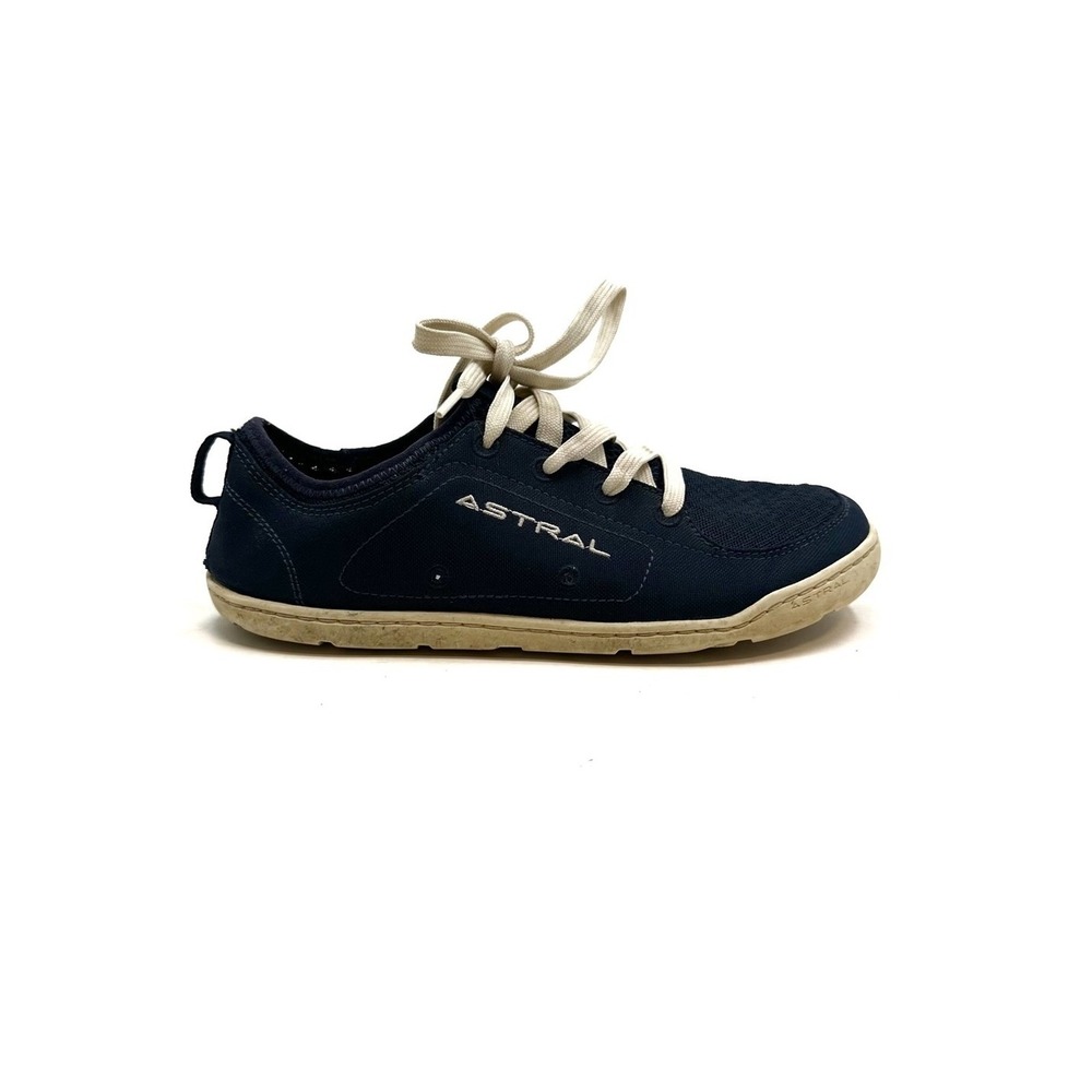 Astral |‎ Loyak Sneakers Size 6